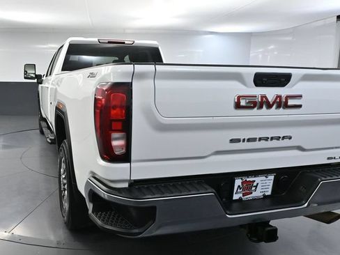 Used 2024 GMC Sierra 3500 SLE w/ SLE Convenience Package AWD/4WD image 9