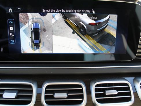 Certified 2026 Mercedes-Benz GLE 53 AMG 4MATIC image 54