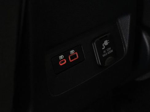 Used 2025 Nissan Frontier Pro-X w/ Pro Convenience Package RWD image 11