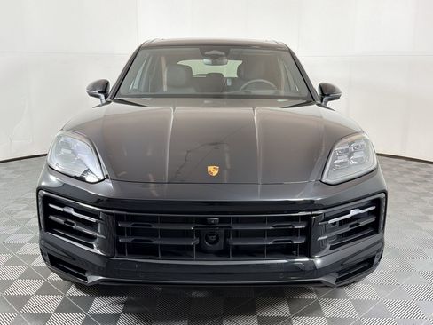 New 2026 Porsche Cayenne image 7