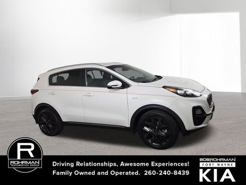 Certified 2020 Kia Sportage S image 5