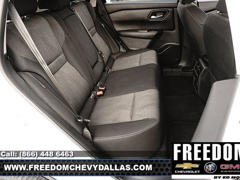 Used 2024 Nissan Rogue SV AWD/4WD image 11