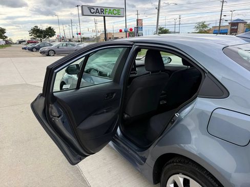 Used 2026 Toyota Corolla LE FWD image 17