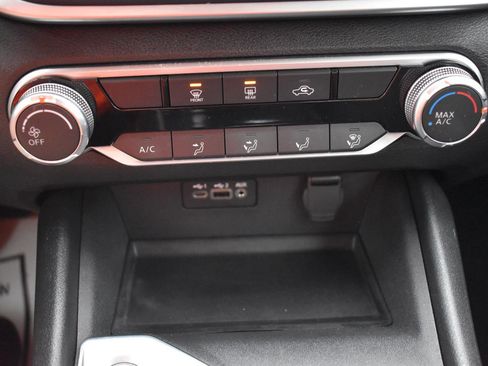 Used 2022 Nissan Altima 2.5 SV FWD image 35