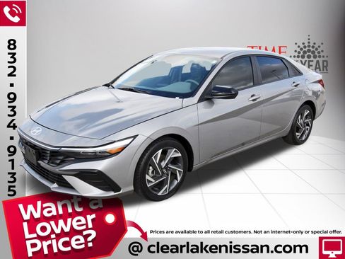 Used 2025 Hyundai Elantra Sport image 3