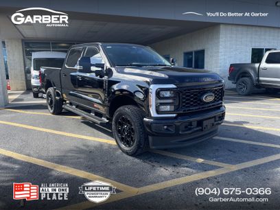 New 2025 Ford F350 Lariat w/ Black Appearance Package