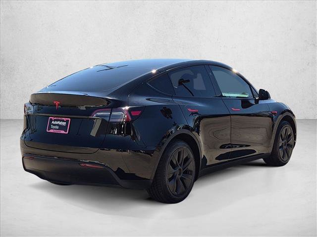 Used 2025 Tesla Model Y Long Range RWD image 5