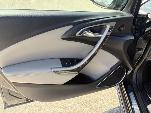 Used 2014 Buick Verano Convenience FWD image 17