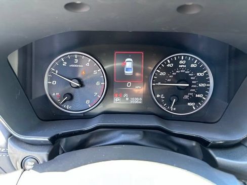 Used 2025 Subaru Legacy Premium AWD/4WD image 14