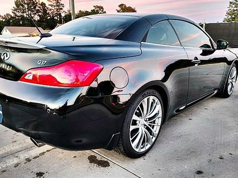 Used 2013 INFINITI G37 Sport w/ Premium Pkg image 9