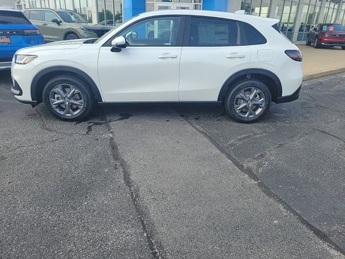 New 2026 Honda HR-V LX image 11