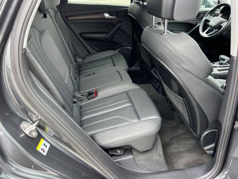 Used 2022 Audi Q5 e Premium AWD/4WD image 15