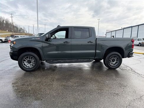 Used 2025 Chevrolet Silverado 1500 ZR2 w/ Technology Package image 7