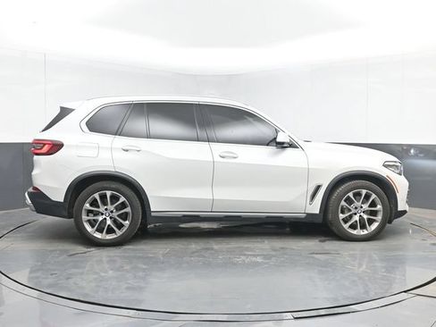 Used 2022 BMW X5 xDrive40i w/ Premium Package AWD/4WD image 11
