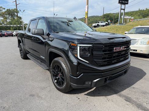 New 2026 GMC Sierra 1500 Elevation image 7