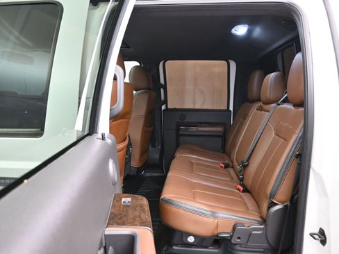 Used 2016 Ford F350 Platinum w/ FX4 Off-Road Package image 11
