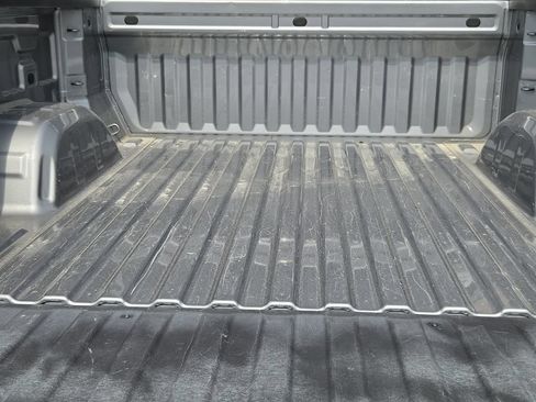 Used 2023 Chevrolet Silverado 1500 Custom RWD image 24