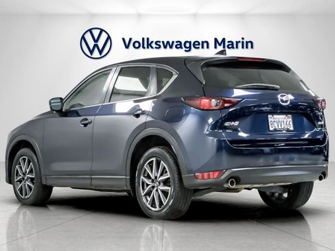 Used 2018 MAZDA CX-5 Touring w/ Preferred Equipment Package image 3