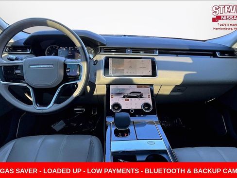Used 2023 Land Rover Range Rover Velar R-Dynamic S image 7