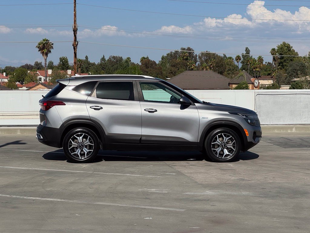 Used 2021 Kia Seltos EX AWD/4WD image 30