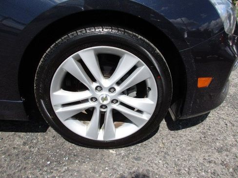 Used 2015 Chevrolet Cruze LTZ w/ Sun, Sound and Sport Package FWD image 12