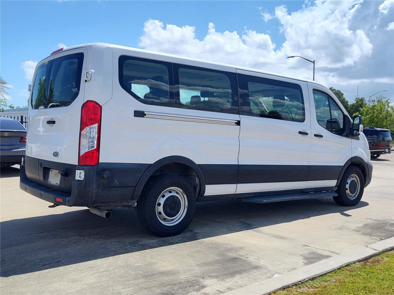 Used 2020 Ford Transit 350 XL RWD image 7