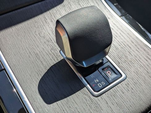 New 2026 Land Rover Range Rover Velar S AWD/4WD image 20