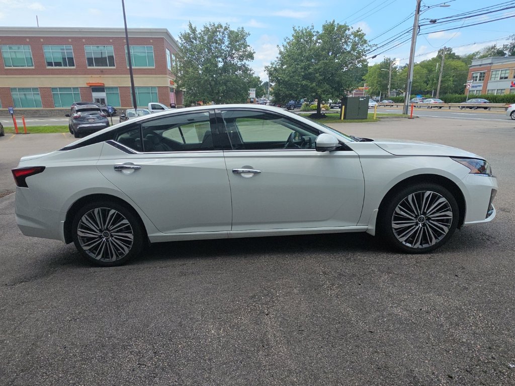Certified 2023 Nissan Altima 2.5 SL AWD/4WD image 7