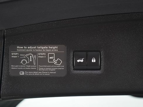 Used 2025 INFINITI QX55 Sensory w/ Lighting Package AWD/4WD image 17