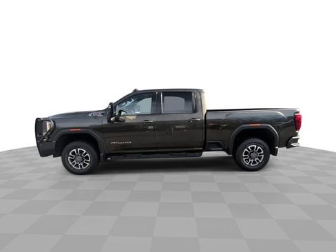 Used 2022 GMC Sierra 2500 AT4 w/ AT4 Preferred Package image 5