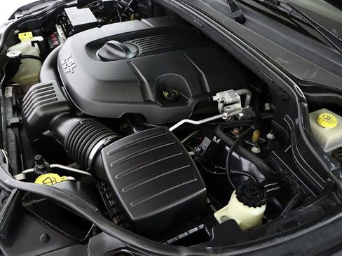 Used 2012 Jeep Grand Cherokee Overland image 38