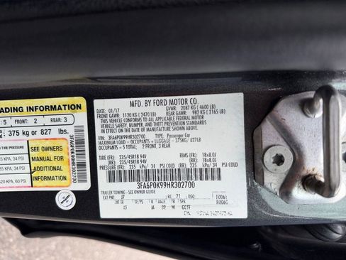 Used 2017 Ford Fusion Titanium FWD image 36