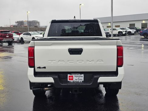 New 2026 Toyota Tacoma SR5 AWD/4WD image 4