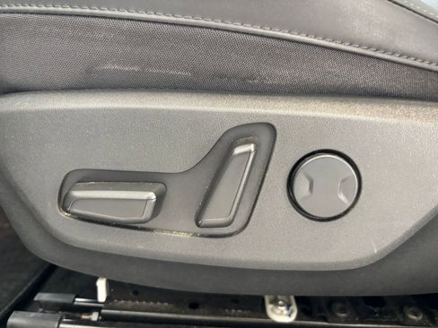 Used 2024 Kia Niro Wind FWD image 28