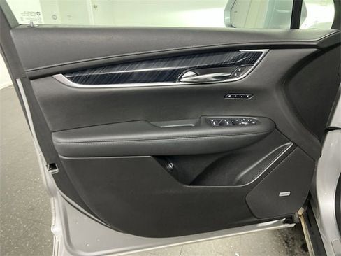 Certified 2020 Cadillac XT6 Premium Luxury image 22