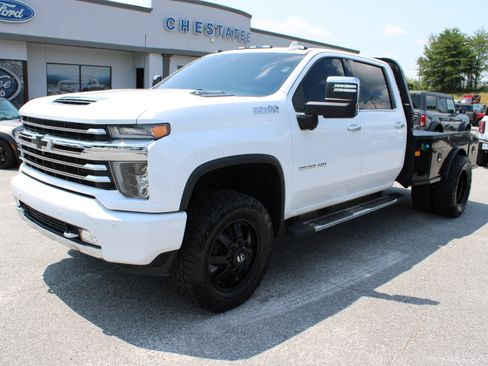Used 2021 Chevrolet Silverado 3500 High Country AWD/4WD image 2