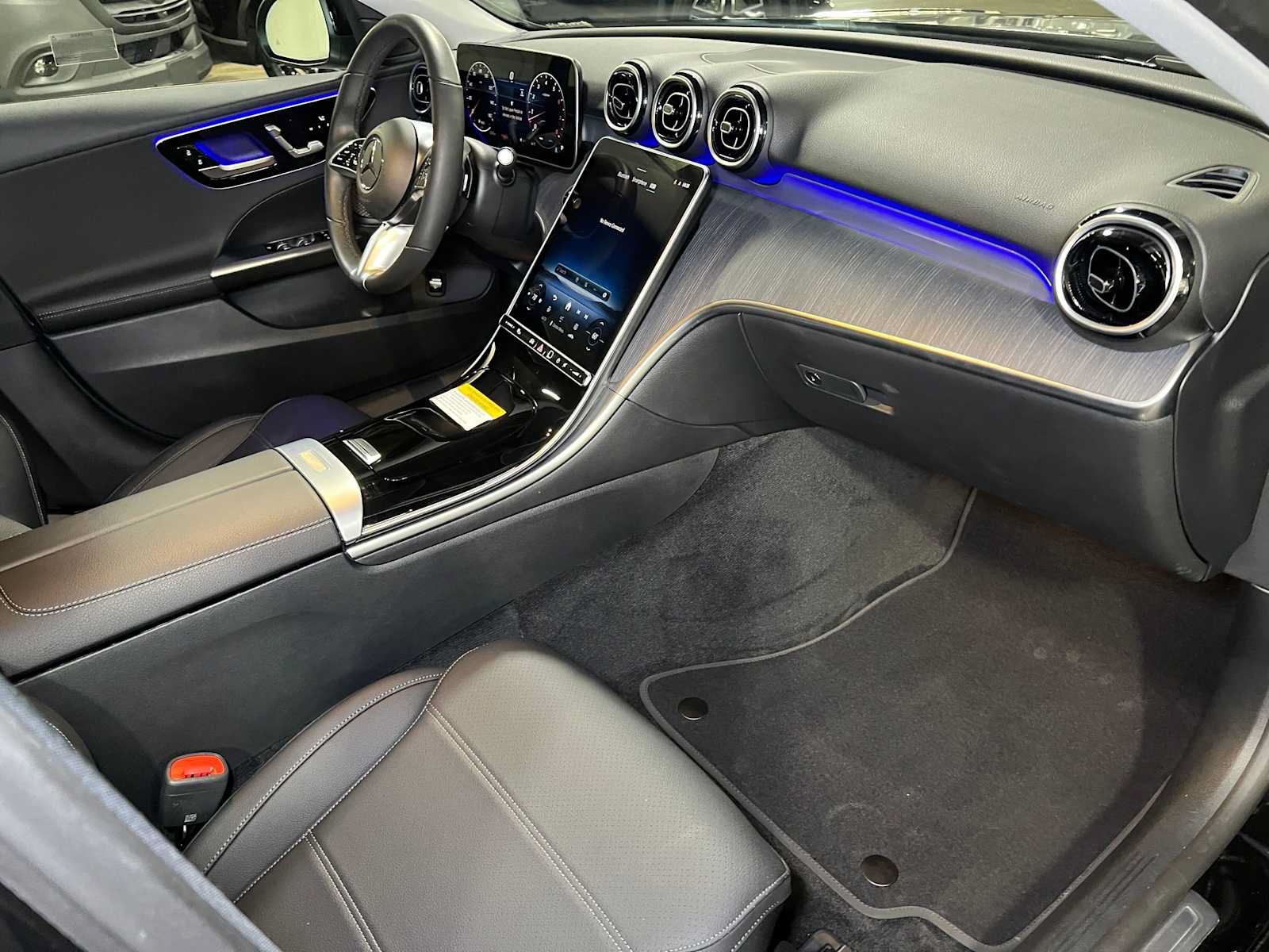 Used 2026 Mercedes-Benz C 300 4MATIC Sedan image 12