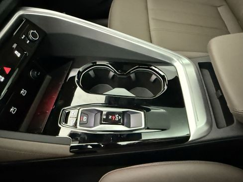 New 2025 Audi Q5 Premium Plus image 19