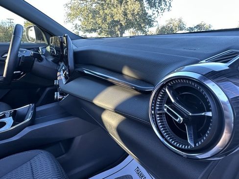 New 2026 Chevrolet Equinox LT image 11