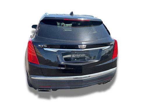 Used 2017 Cadillac XT5 Luxury w/ Driver Awareness Package FWD image 6
