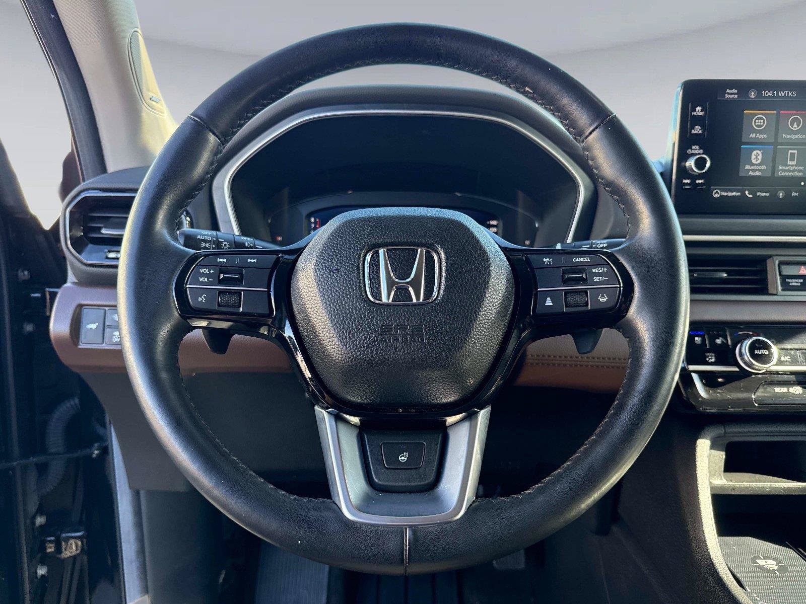Certified 2024 Honda Pilot Elite image 30