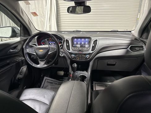 Used 2020 Chevrolet Equinox Premier image 16