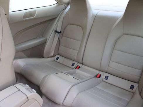 Used 2014 Mercedes-Benz C 250 C 250 image 12