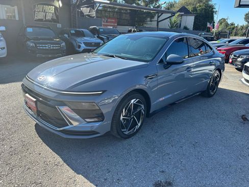Used 2024 Hyundai Sonata SEL w/ Convenience Package image 2
