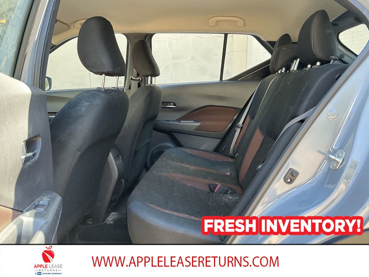 Used 2024 Nissan Kicks SR FWD image 8