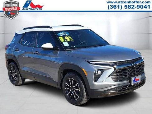 Used 2025 Chevrolet TrailBlazer ACTIV image 1