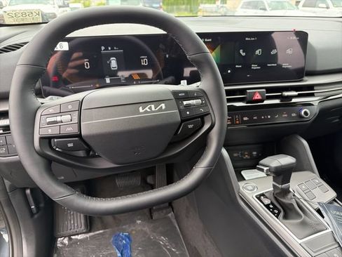 New 2026 Kia Sportage EX AWD/4WD image 12