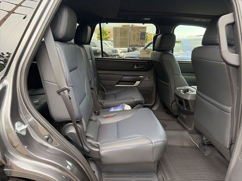 Used 2026 Toyota Sequoia 4WD image 18