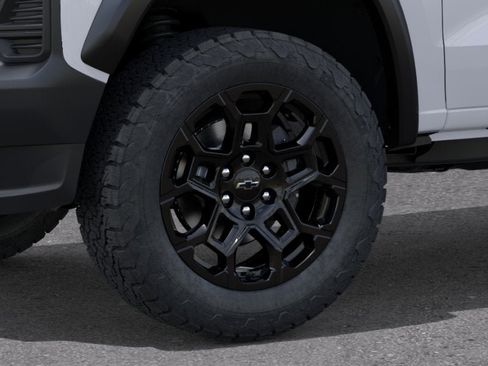 New 2026 Chevrolet Colorado Trail Boss AWD/4WD image 33