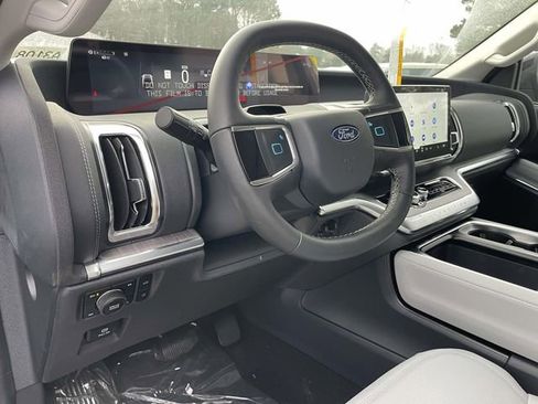 New 2026 Ford Expedition Max Platinum w/ Platinum Ultimate Package image 16